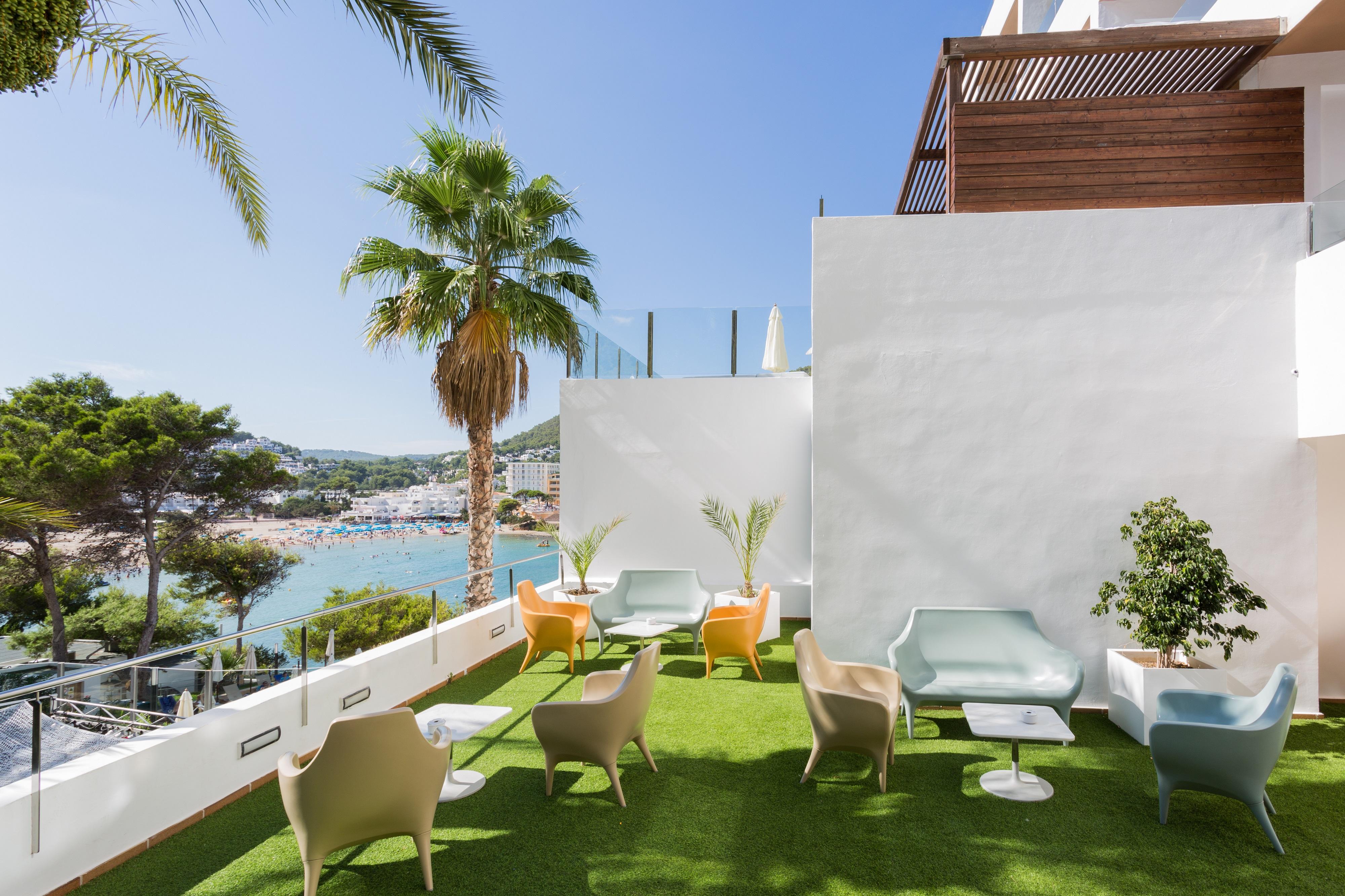 Palladium Hotel Cala Llonga - Adults Only Exterior photo